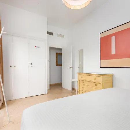 2 Bed Sea View In Skol 마르베야