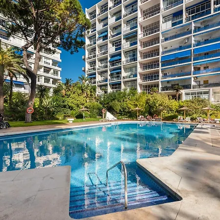 2 Bed Sea View In Skol Apartment *