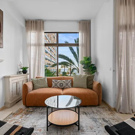 2 Bed Sea View In Skol Appartement *