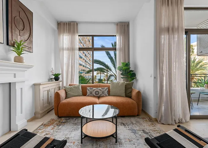 2 Bed Sea View In Skol Apartment *