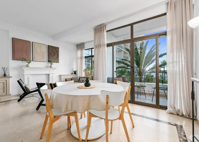 2 Bed Sea View In Skol Appartement Marbellac